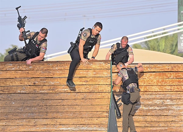 NewsPhoto